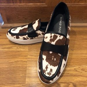 Donald Pliner RICHIEEH Cow Print-Very gently worn